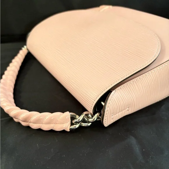 LOUIS VUITTON Epi Luna Rose Ballerine *EUC - Picture 5 of 10